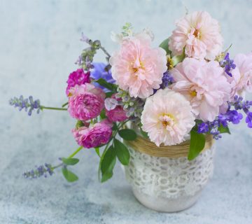 9-نکته-حرفه ای-از-گلفروشان-برای-ماندگاری-گلها|بخش-دوم